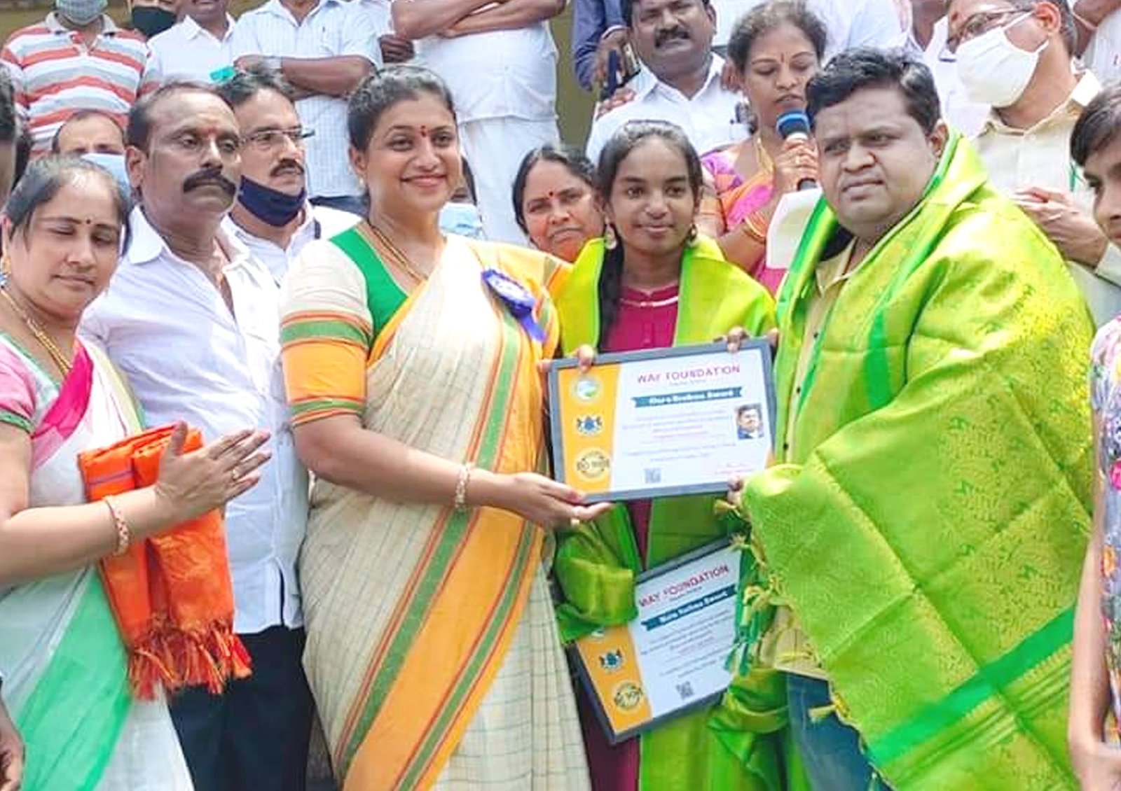 Honored with the Prestigious "Guru Brahma Award" by Way Foundation with Roja Selvamani, Minister for Tourism, Culture and Youth Advancement Government of Andhra Pradesh