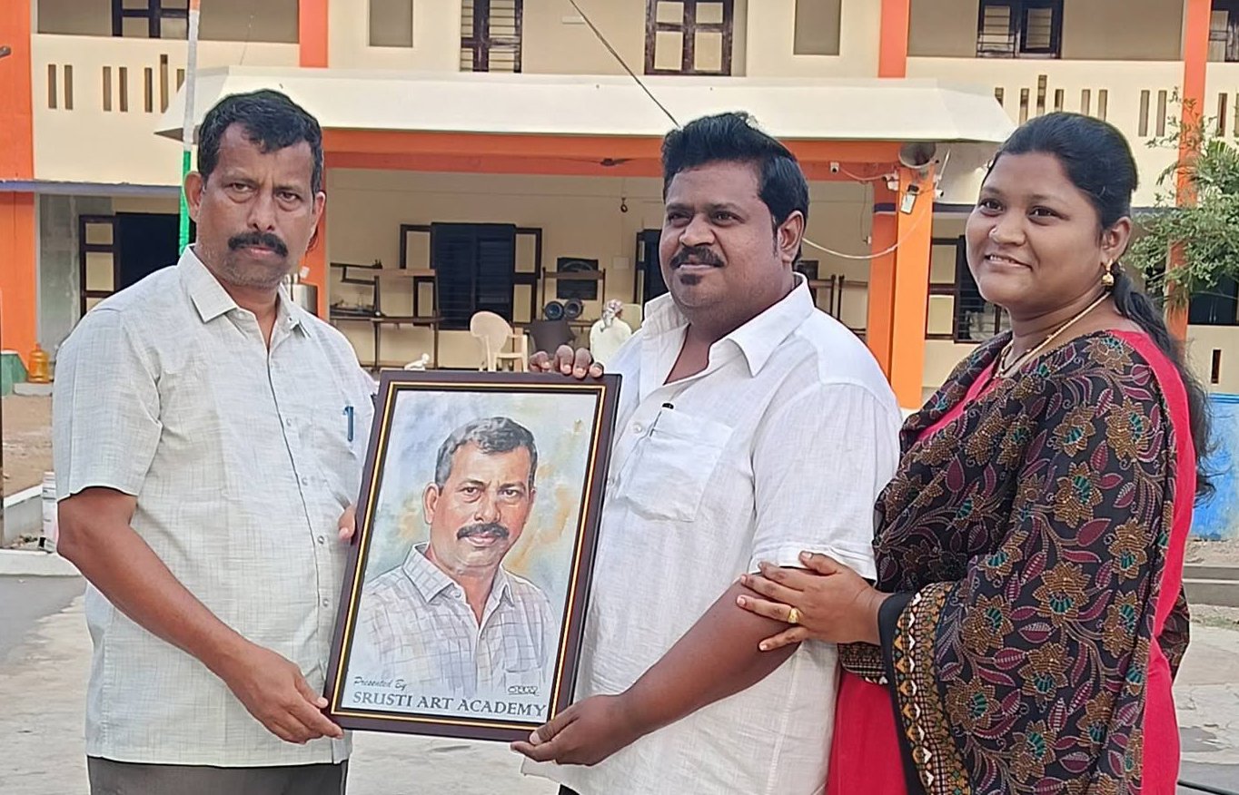 A Heartfelt Artistic Gesture: Realistic Portrait Presentation TO CIBI sir